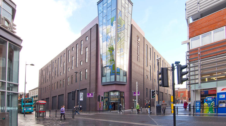Premier Inn City Center, Liverpool One Exterior