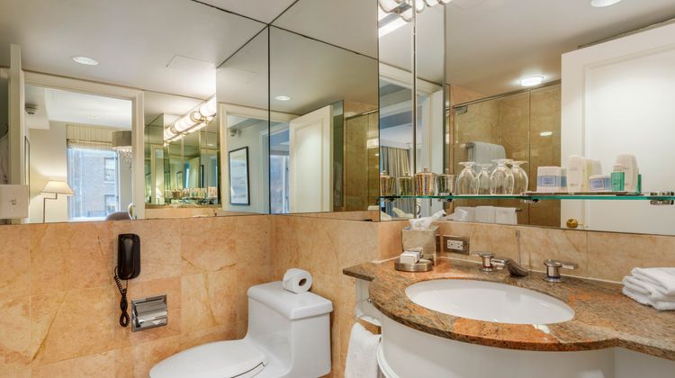 Omni Berkshire Place Suite