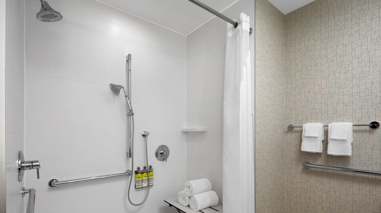 <b>Holiday Inn Express/Stes Woodside Queens Room</b>. Images powered by <a href="https://www.leonardoworldwide.com/" title="Leonardo Worldwide" target="_blank">Leonardo</a>.