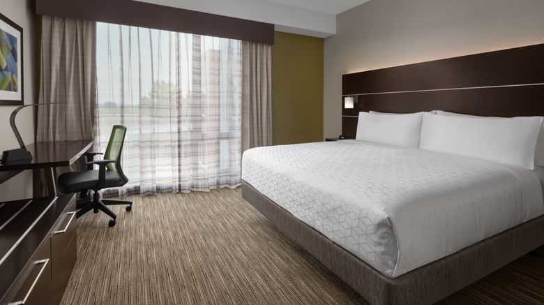 <b>Holiday Inn Express/Stes Woodside Queens Room</b>. Images powered by <a href="https://www.leonardoworldwide.com/" title="Leonardo Worldwide" target="_blank">Leonardo</a>.