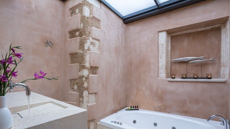 <b>Casa Delfino Suite</b>. Images powered by <a href="https://www.leonardoworldwide.com/" title="Leonardo Worldwide" target="_blank">Leonardo</a>.