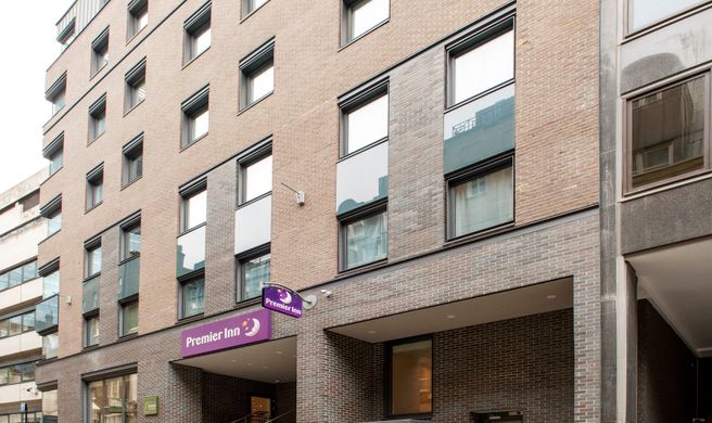 Premier Inn London Bank Tower Exterior