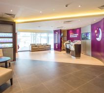 Premier Inn London Brentford Lobby
