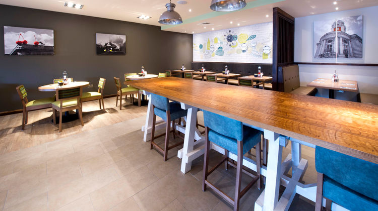 Premier Inn London Brixton Hotel Restaurant