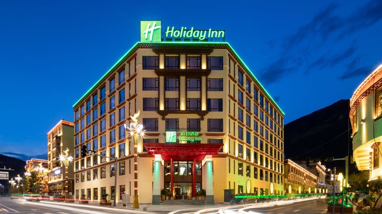 Holiday Inn Batang Exterior