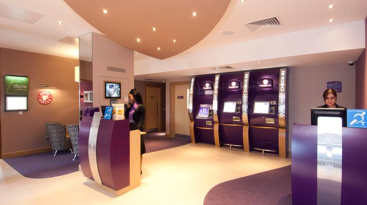 Premier Inn London Greenwich Lobby