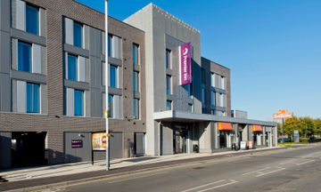 Premier Inn Hayes Hyde Park
