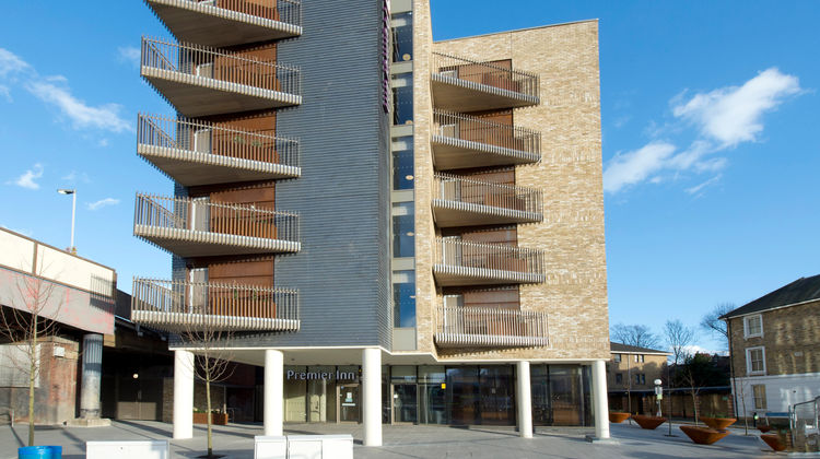 Premier Inn London Lewisham Exterior