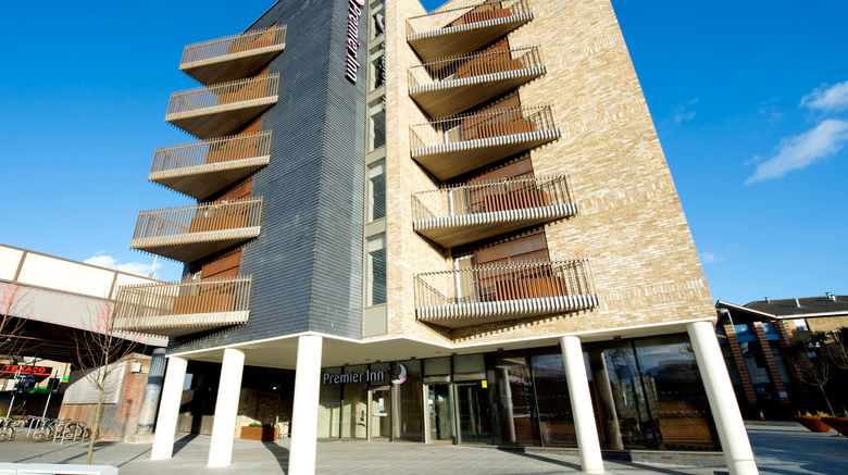 <b>Premier Inn London Lewisham Exterior</b>. Images powered by <a href="https://www.leonardoworldwide.com/" title="Leonardo Worldwide" target="_blank">Leonardo</a>.