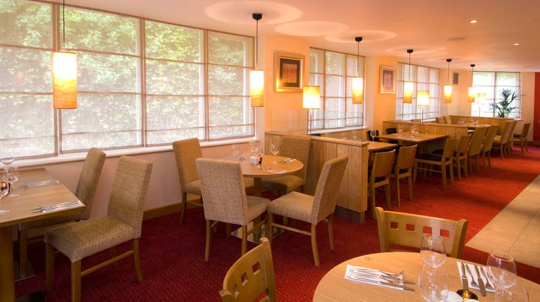 <b>Premier Inn London Kensington (Olympia) Lobby</b>. Images powered by <a href="https://www.leonardoworldwide.com/" title="Leonardo Worldwide" target="_blank">Leonardo</a>.