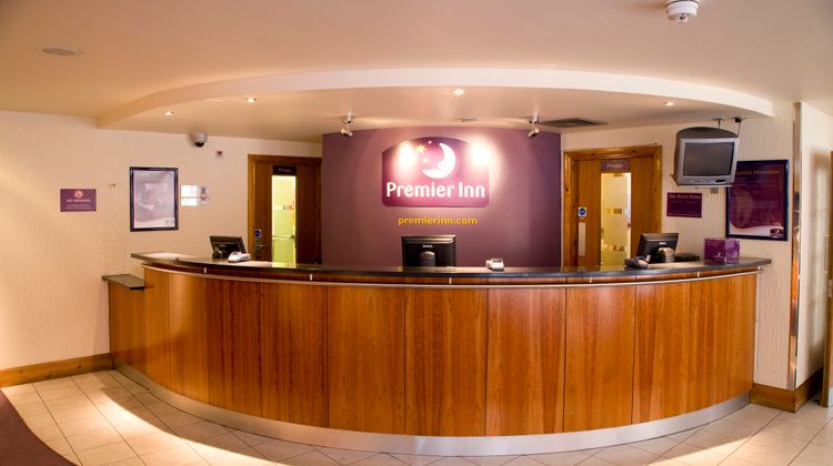 Premier Inn London Kew Lobby