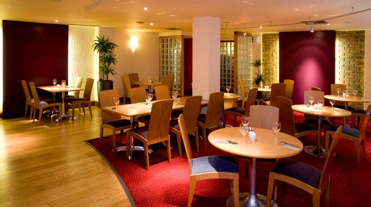 Premier Inn London Kew Restaurant