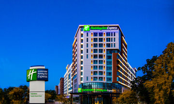 Holiday Inn Express Tianjin Airport East