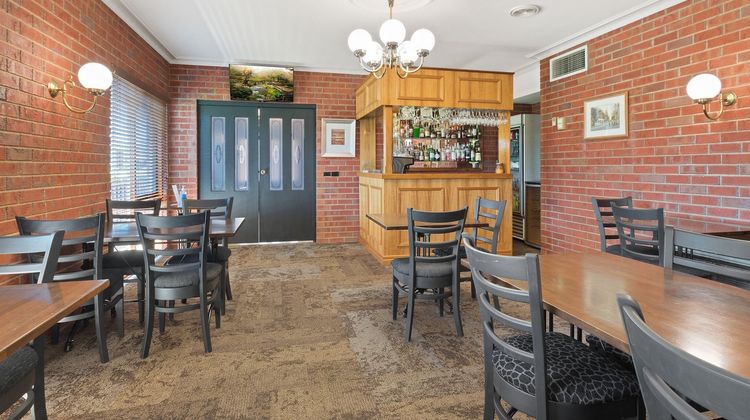 Burke & Wills Motor Inn Restaurant