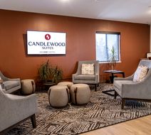 Candlewood Suites East Lansing Lobby