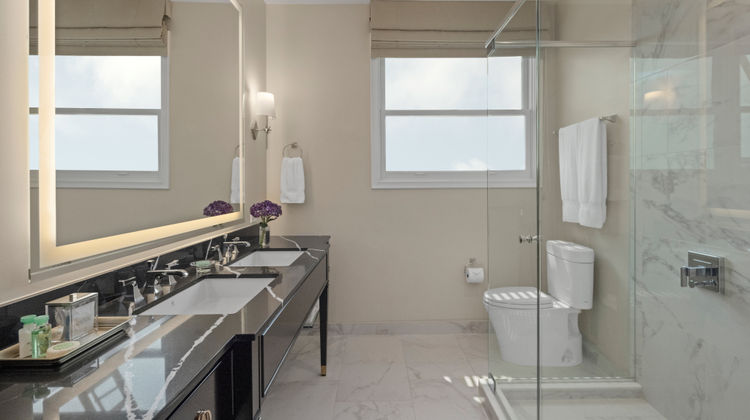 Hotel Drisco Room