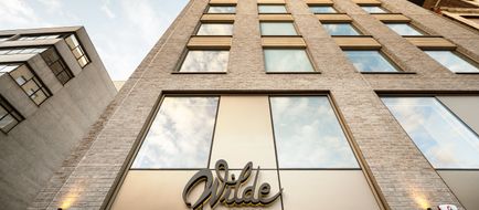 Wilde London Aldgate Tower Bridge Exterior