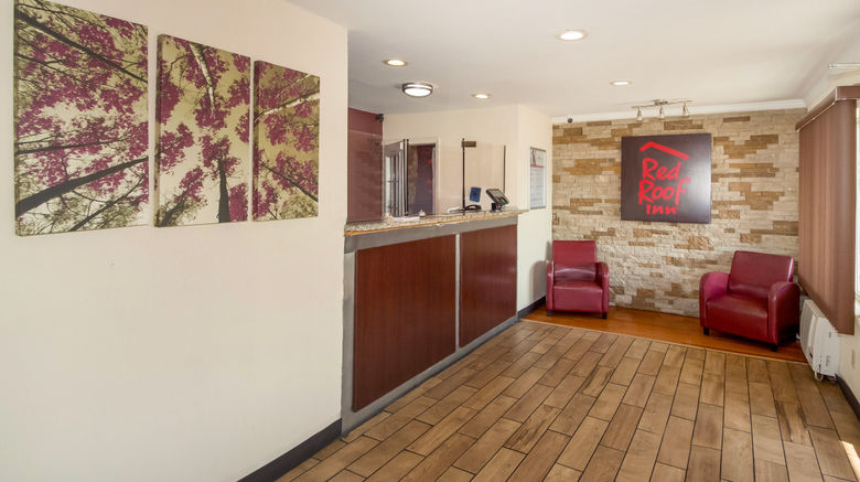 <b>Red Roof Inn Santee Lobby</b>. Images powered by <a href="https://www.leonardoworldwide.com/" title="Leonardo Worldwide" target="_blank">Leonardo</a>.