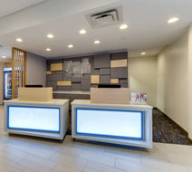 Holiday Inn Exp & Stes Winston-Salem SW Lobby