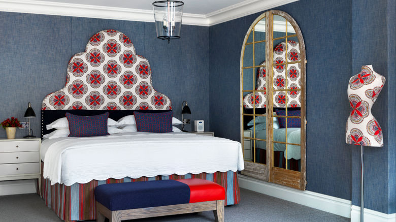 <b>The Soho Hotel Suite</b>. Images powered by <a href=https://www.travelagewest.com/Hotels/London/