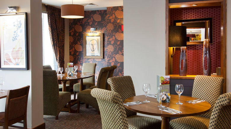 <b>Premier Inn London Richmond Lobby</b>. Images powered by <a href="https://www.leonardoworldwide.com/" title="Leonardo Worldwide" target="_blank">Leonardo</a>.