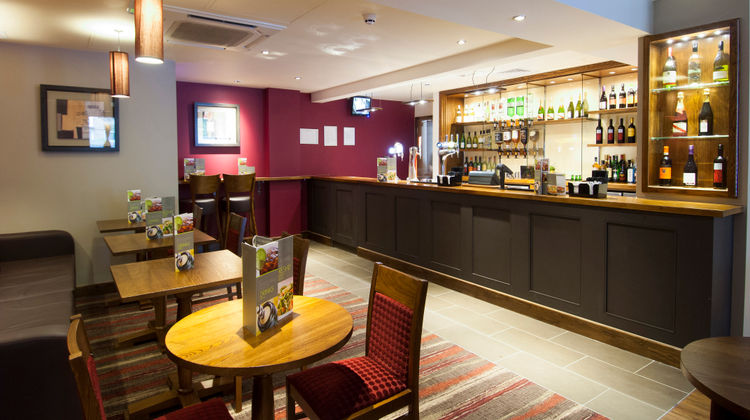Premier Inn London Richmond Lobby