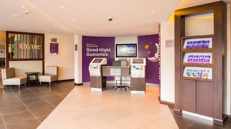 <b>Premier Inn Luton Town Centre Lobby</b>. Images powered by <a href="https://www.leonardoworldwide.com/" title="Leonardo Worldwide" target="_blank">Leonardo</a>.