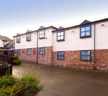 Premier Inn Macclesfield South West Exterior