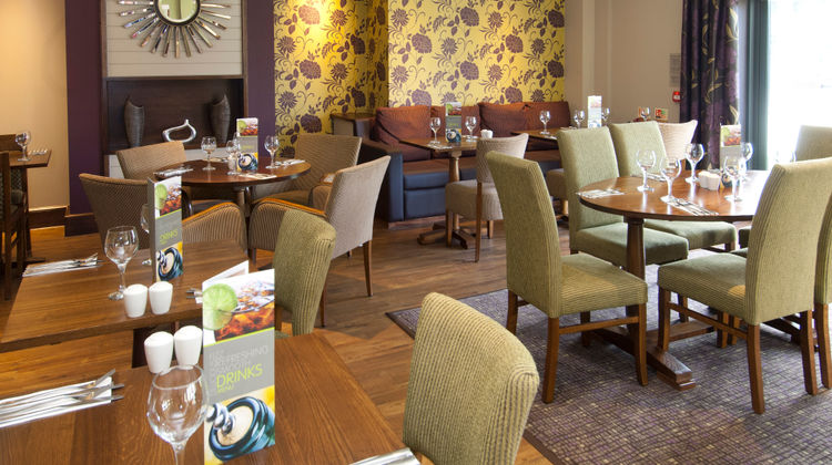 Premier Inn Loughborough Lobby