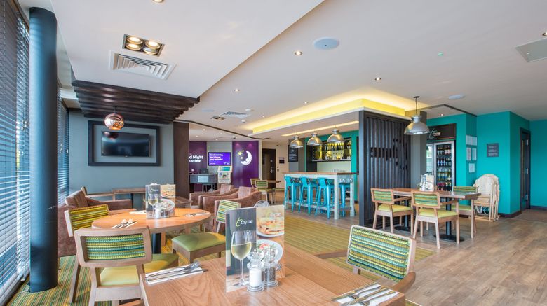 <b>Premier Inn Malvern Lobby</b>. Images powered by <a href="https://www.leonardoworldwide.com/" title="Leonardo Worldwide" target="_blank">Leonardo</a>.