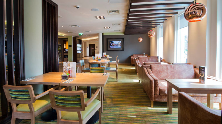 <b>Premier Inn London Sidcup Lobby</b>. Images powered by <a href="https://www.leonardoworldwide.com/" title="Leonardo Worldwide" target="_blank">Leonardo</a>.