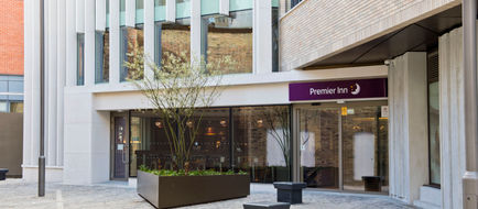 Premier Inn London Southwark Exterior