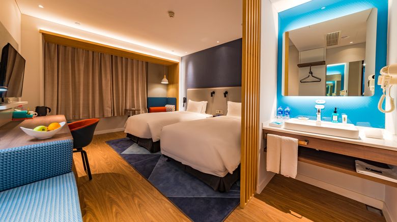<b>Holiday Inn Express High-tech Zone Room</b>. Images powered by <a href="https://www.leonardoworldwide.com/" title="Leonardo Worldwide" target="_blank">Leonardo</a>.