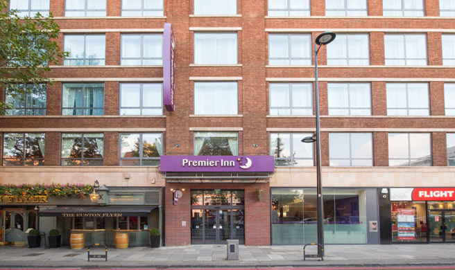Premier Inn London St Pancras Hotel Exterior