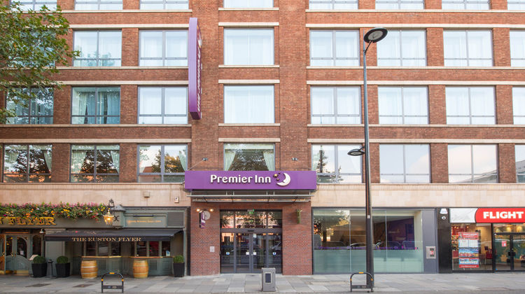 Premier Inn London St Pancras Hotel Exterior