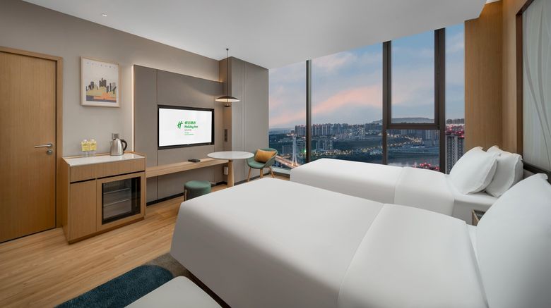 <b>Holiday Inn Luzhou Longjian Room</b>. Images powered by <a href="https://www.leonardoworldwide.com/" title="Leonardo Worldwide" target="_blank">Leonardo</a>.