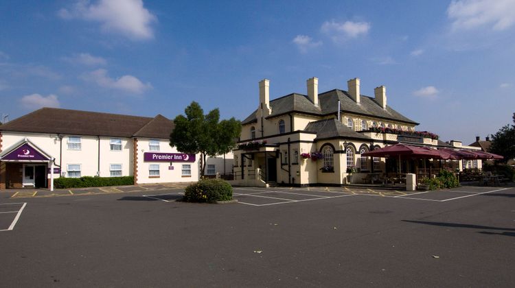 Premier Inn Twickenham Stadium Exterior