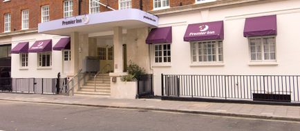 Premier Inn London Victoria Exterior