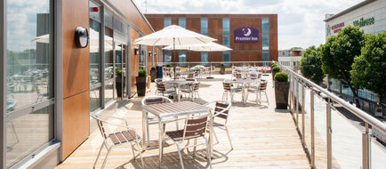 Premier Inn London Wandsworth Exterior