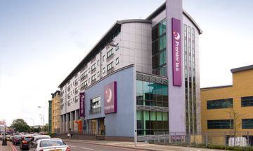 Premier Inn London Wimbledon South