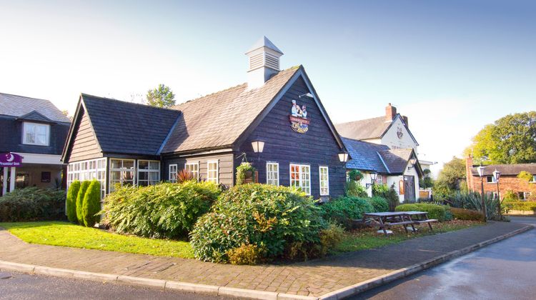 Premier Inn Manchester (Handforth) Exterior