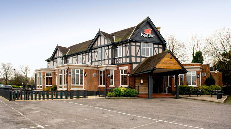Premier Inn Manchester Airport Heald Gn Exterior