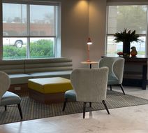 Holiday Inn Martinsburg Lobby