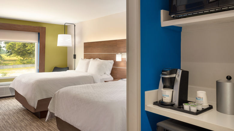 <b>Holiday Inn Express Hotel & Suites Room</b>. Images powered by <a href="https://www.leonardoworldwide.com/" title="Leonardo Worldwide" target="_blank">Leonardo</a>.