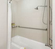 Holiday Inn Express Hotel & Suites Room
