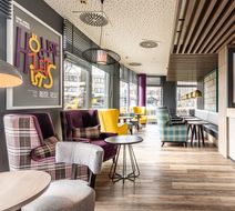 Premier Inn Muenchen Messe Lobby