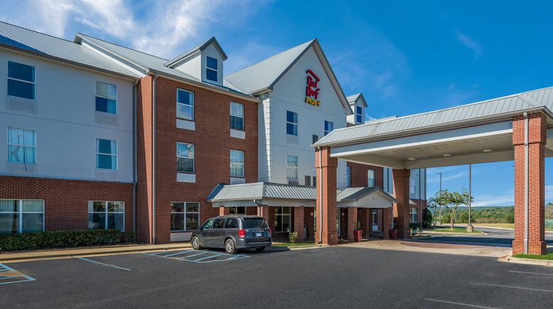 <b>Red Roof PLUS & Suites Bessemer Exterior</b>. Images powered by <a href="https://www.leonardoworldwide.com/" title="Leonardo Worldwide" target="_blank">Leonardo</a>.