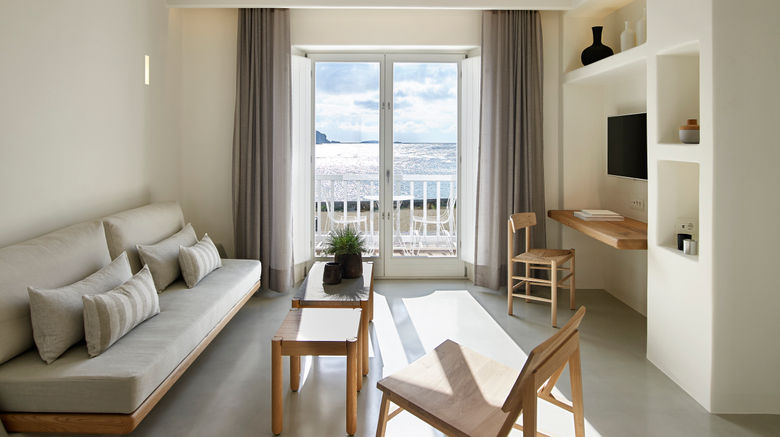 <b>Bill & Coo Luxury Suites Hotel Suite</b>. Images powered by <a href="https://www.leonardoworldwide.com/" title="Leonardo Worldwide" target="_blank">Leonardo</a>.