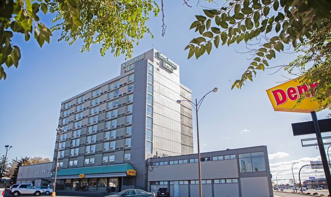 Sandman Hotel Lethbridge Exterior