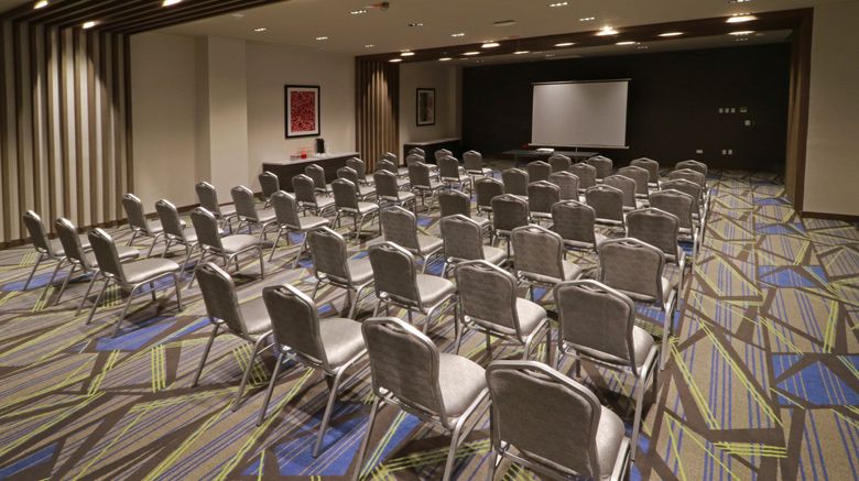 <b>Holiday Inn Express Monterrey Fundidora Meeting</b>. Images powered by <a href="https://www.leonardoworldwide.com/" title="Leonardo Worldwide" target="_blank">Leonardo</a>.